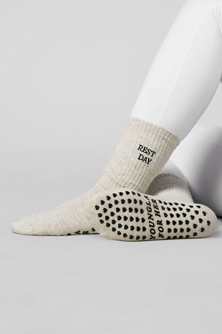 W6117 - Grip Socks