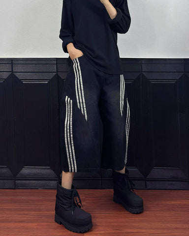 Side Stripe Panel Seven-Length Denim Pants