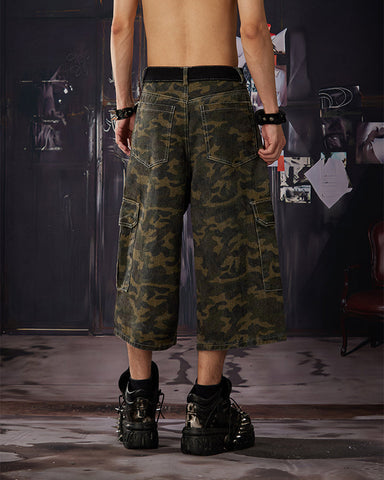 Contrast Panel Camo Utility Shorts New