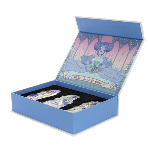 Dreaming Court Pin Set