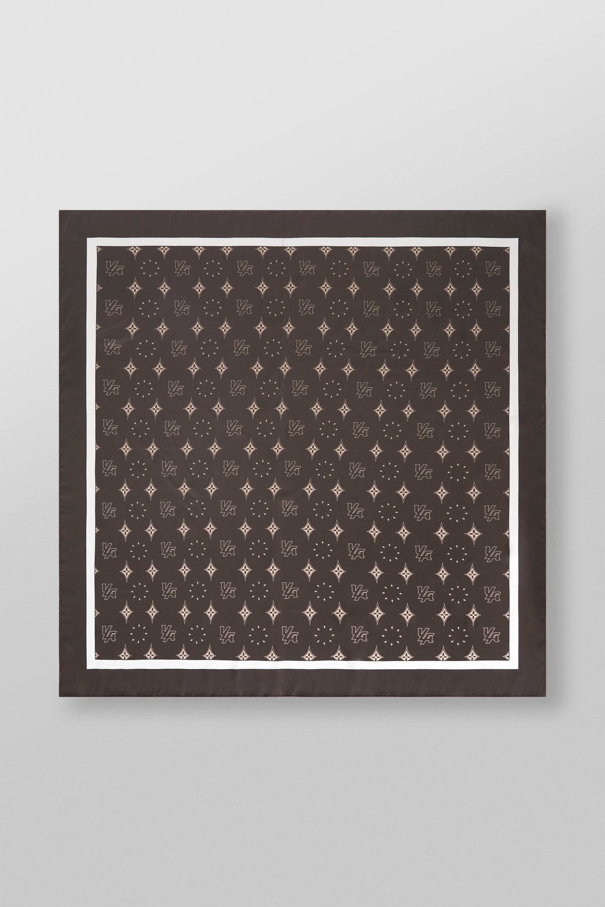 W6120 YLA Scarf